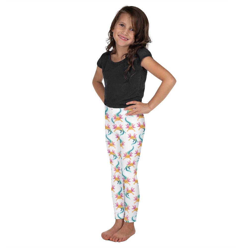 Unisex Leggings för barn stl 92-128. Vit bottenfärg och multi tryck med axolotlen Axis.