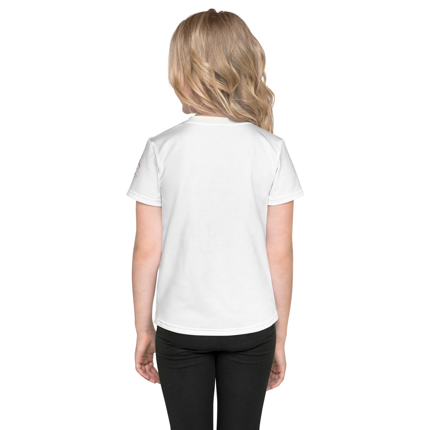 "Axis blir lugn" T-shirt för barn 2-8år, med helt tryck på framsidan samt rundad hals, vit rygg och ärm.